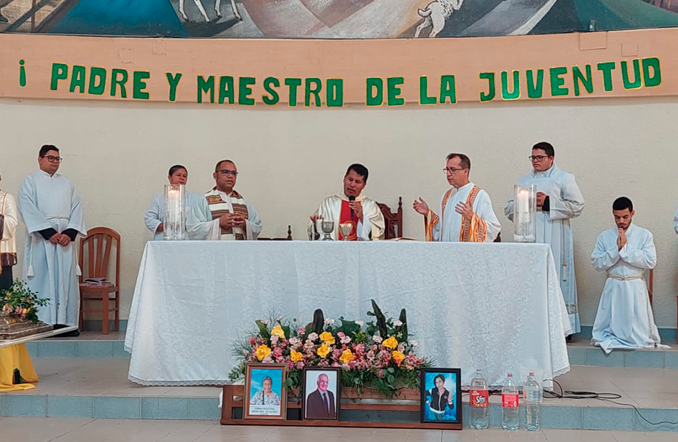 A paróquia São João Bosco celebra o padroeiro