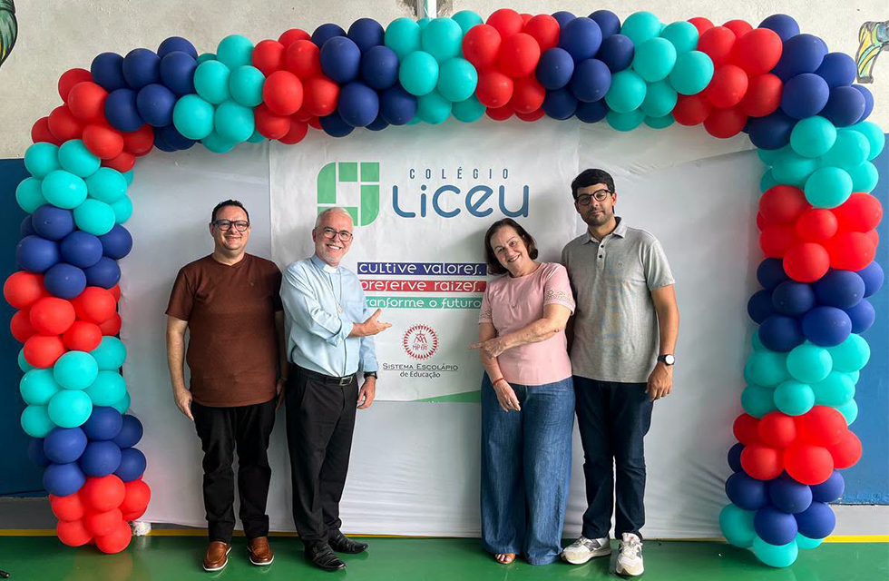 A equipe do novo Colégio Escolápio em Aracaju